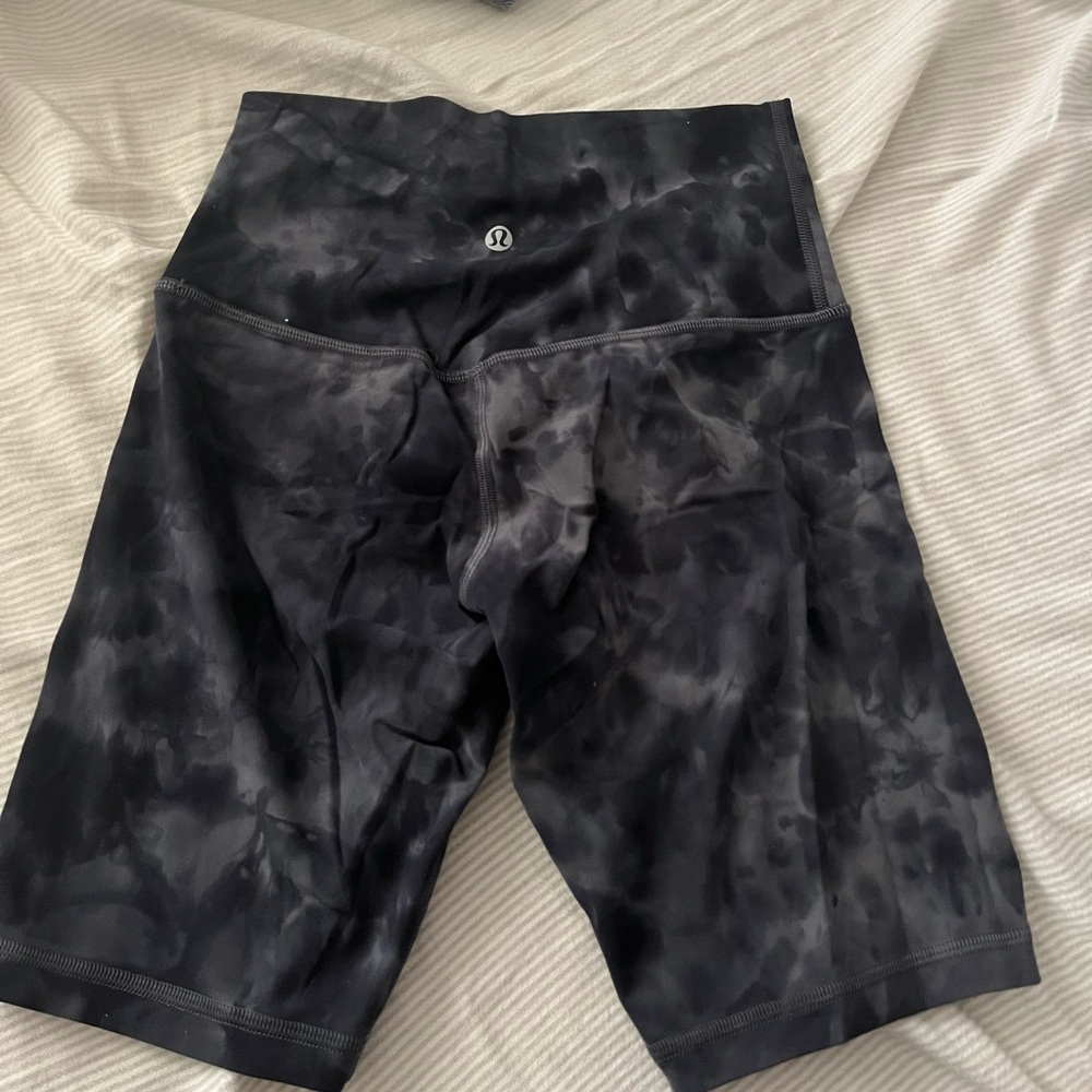 lululemon biker shorts